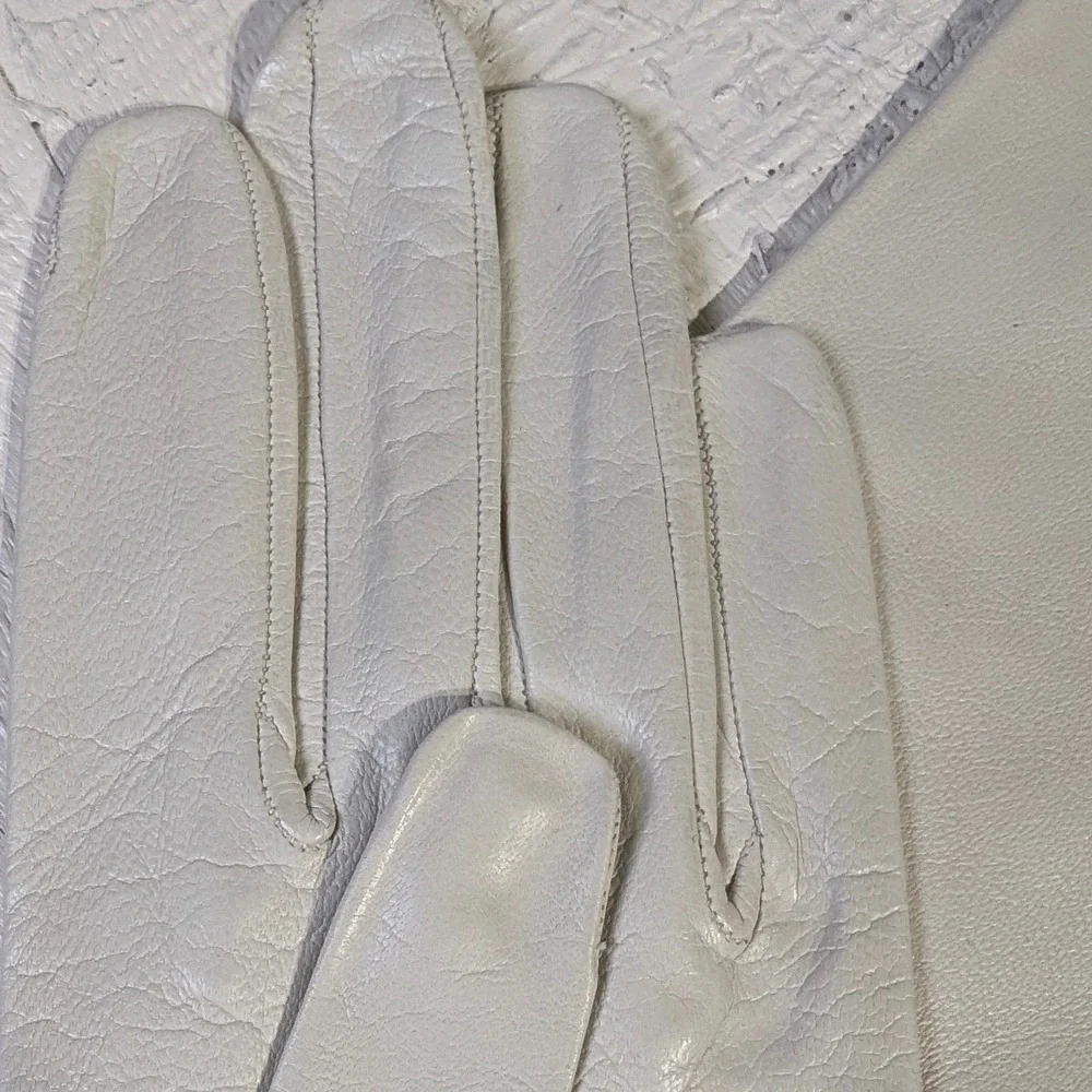 Vintage Lavable Leather Opera Gloves – 7 White Mid Length Made in France